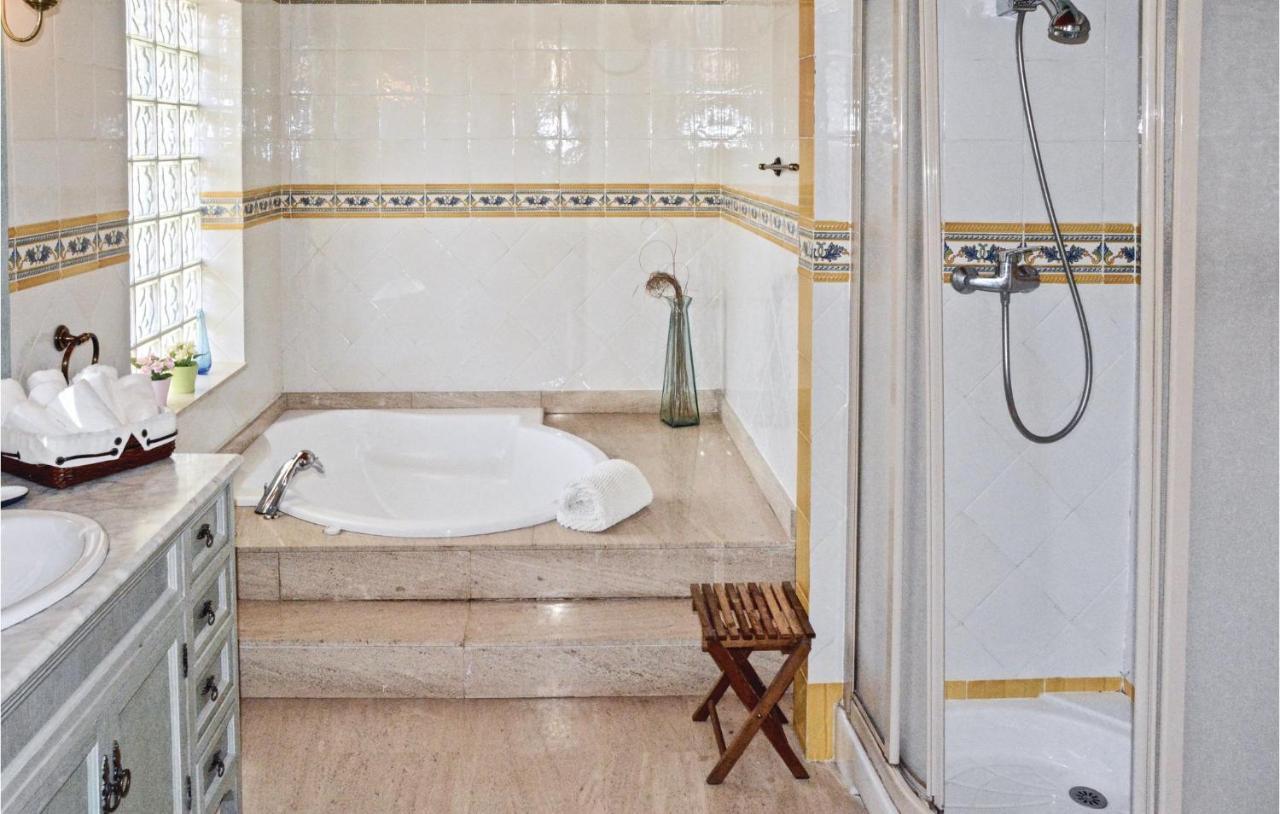 Cozy In Bahia Azul-badia Blava With Kitchen Holiday home Badia Blava